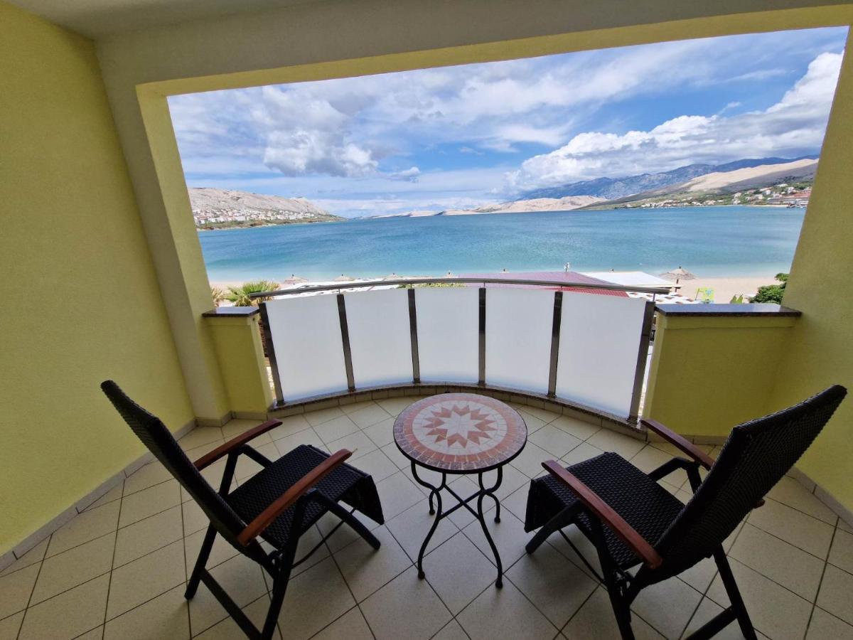 Villa Gabriel Pag Town Esterno foto