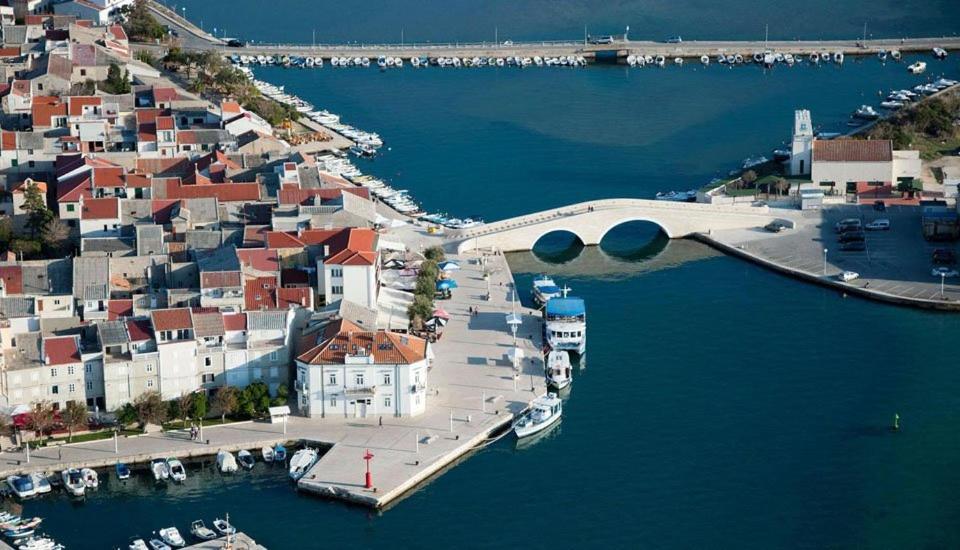 Villa Gabriel Pag Town Esterno foto